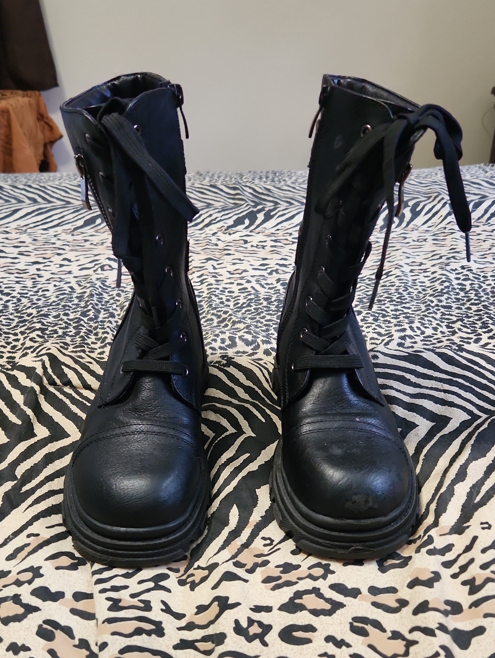Dream Pairs Black Lace-Up Tall Combat Boots